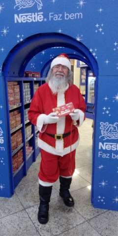 presença do papai Noel para ponto de ativação de marca  