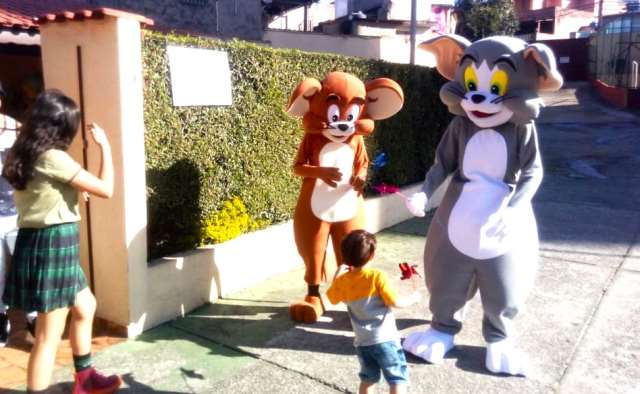 Tom e Jerry personagens vivos cover festa animação