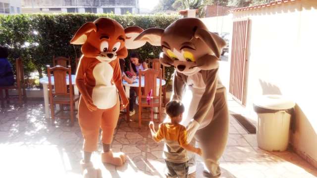 Tom e Jerry personagens vivos cover festa animação